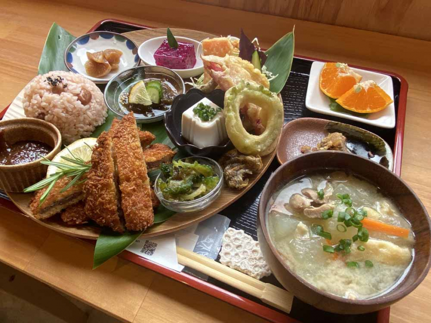 ジビエカフェとうぐら